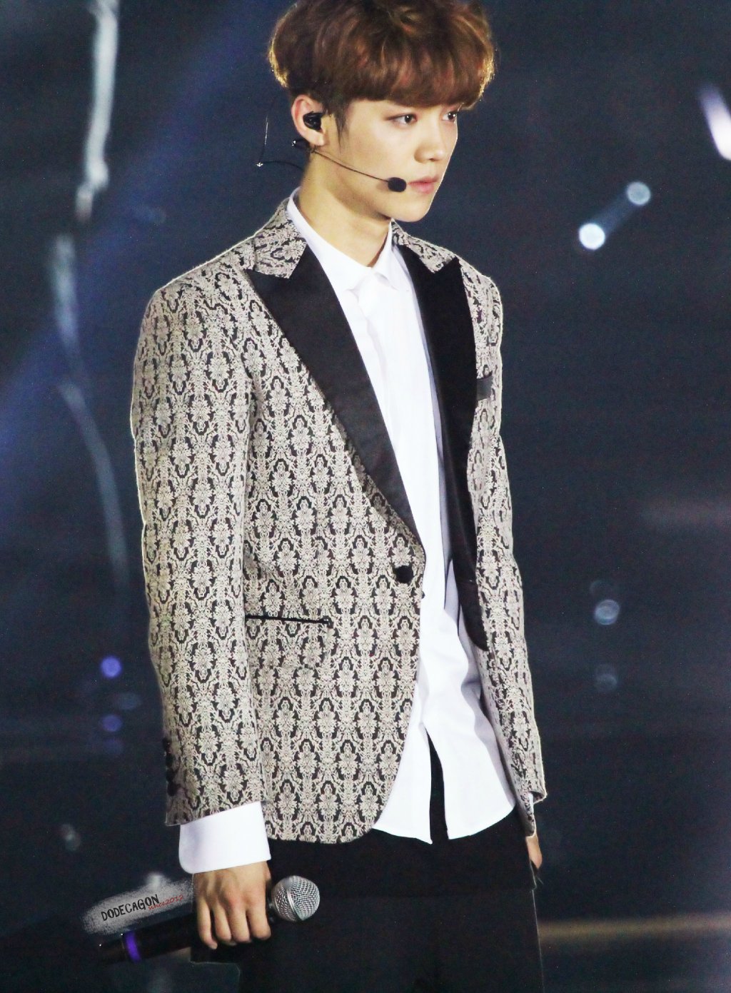 [FANTAKEN] 140601 EXO Concert "The Lost Planet" in HK - Day 1 [85P] D53fbcc4gw1eh18phh2x2j21kw25anoi