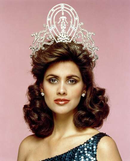 1985 | MISS UNIVERSE | DEBORAH CARTHY DEU 960x540