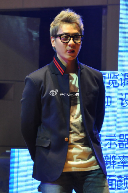 [7.1.12][Pics] Andy Beijing Fanmeet 58e0431ajw1doucyvbm63j