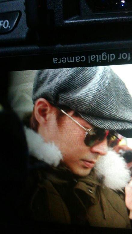 [12.2.12][Pics] JunJin @ Beijing - Seoul 63f663c1jw1dpzburqorqj