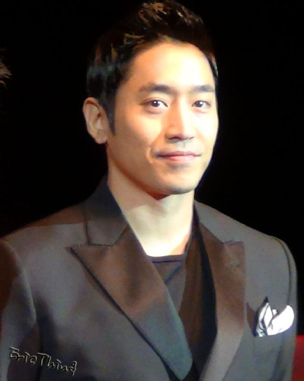 [7.1.12][Pics] Eric Shanghai Fanmeet 68d87365gw1doue8lxqrwj