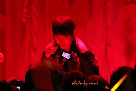 [11.2.12][Pics] JunJin @ Beijing Fanmeet Pics Part 2 6abbd9d2jw1dpzf0sm4luj