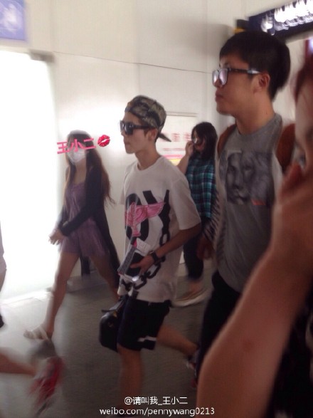 [Preview] 140704 Tianjin & Chengdu Airport [77P] 8a7c4f4djw1ei0gh5rd0nj20qo0zkq8a