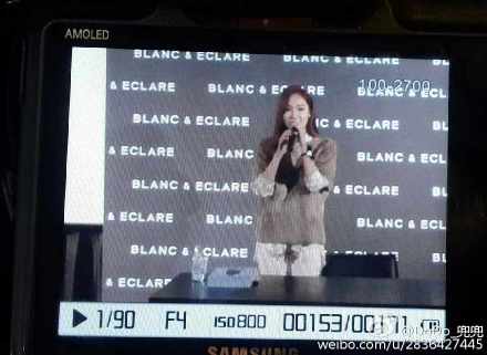 [PIC][22-12-2014]Jessica tham dự buổi fansign cho "BLANC&ECLARE" chi nhánh Seoul, Hàn Quốc vào chiều nay A91072b5jw1enij5meyuej20oe0hsdgx