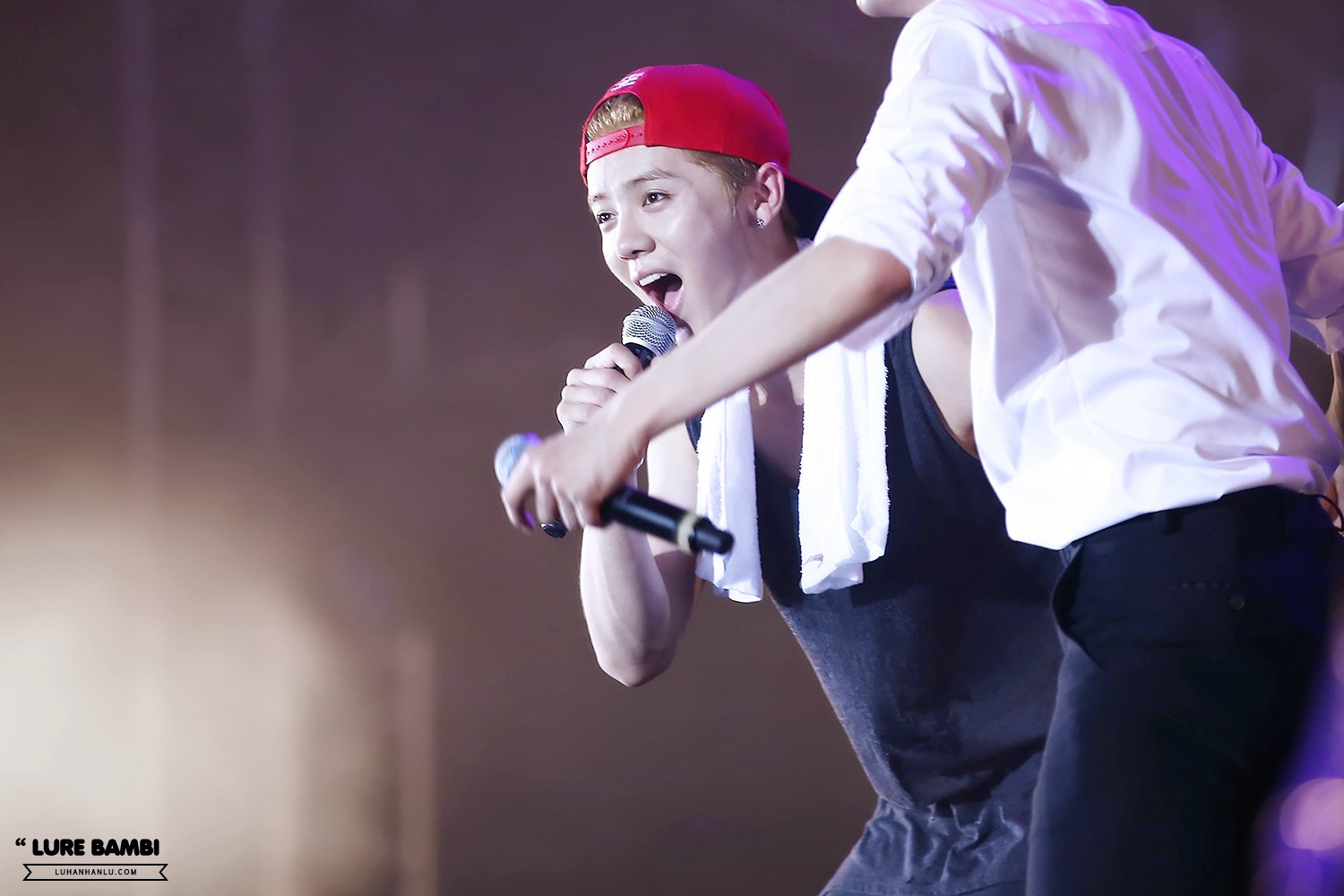 [FANTAKEN] 140727 EXO Concert "The Lost Planet" in Changsha [116P] 005tooE1gw1eirtt2a1hxj315o0rsdkg