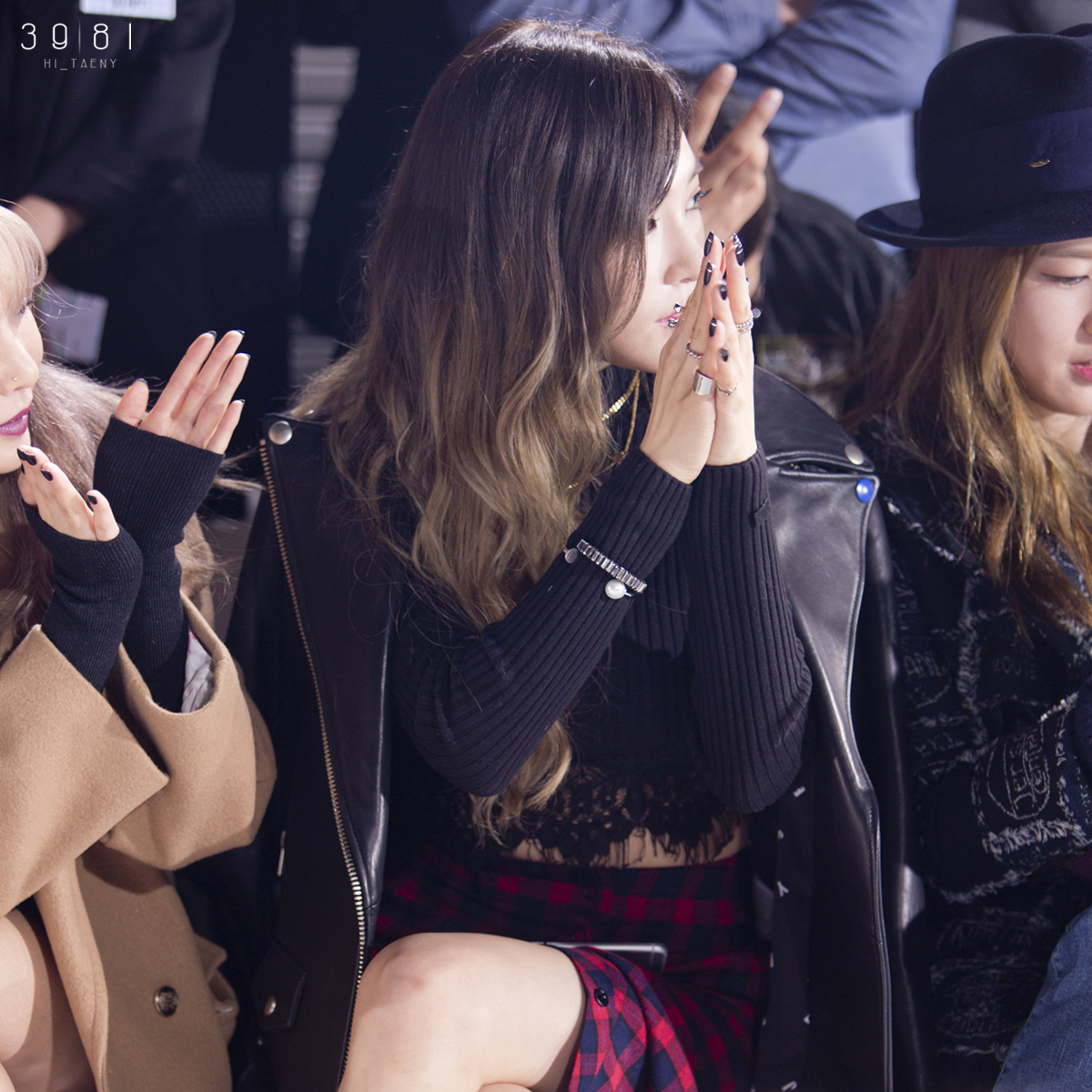 [PIC][16-10-2015]Tiffany tham dự "Hera Seoul Fashion Week 2016SS 'Steve.J & Yoni.P'"  vào tối nay 006aDyVGgw1ex54t85zhvj30xc0xcki8