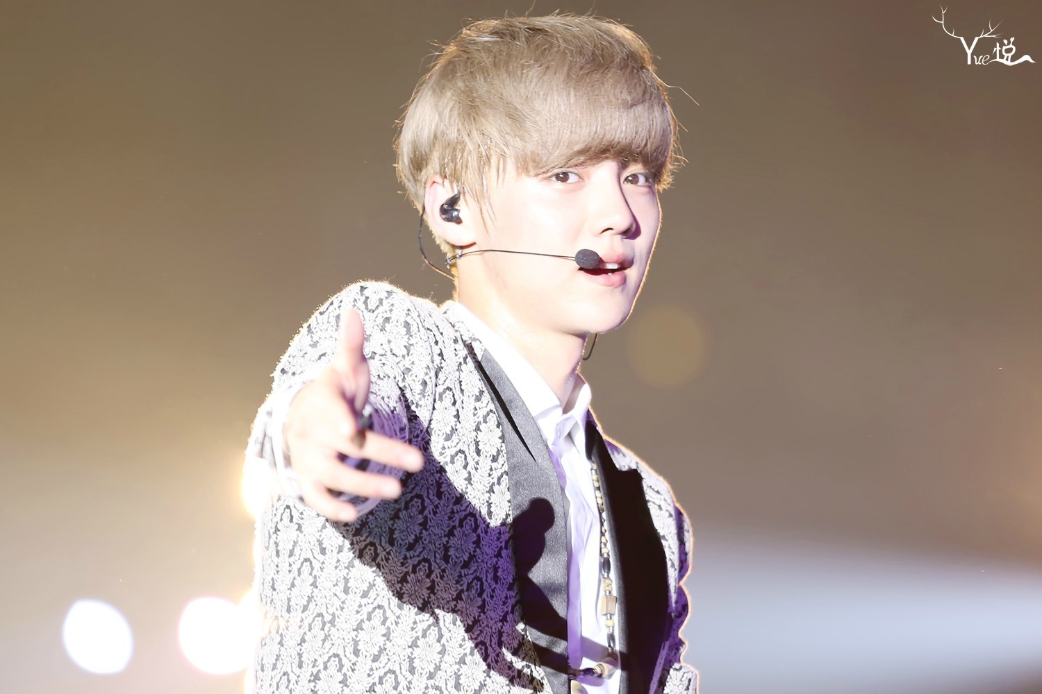 [FANTAKEN] 140727 EXO Concert "The Lost Planet" in Changsha [116P] 642c7784gw1eisv2wmvgej215o0rs0xt