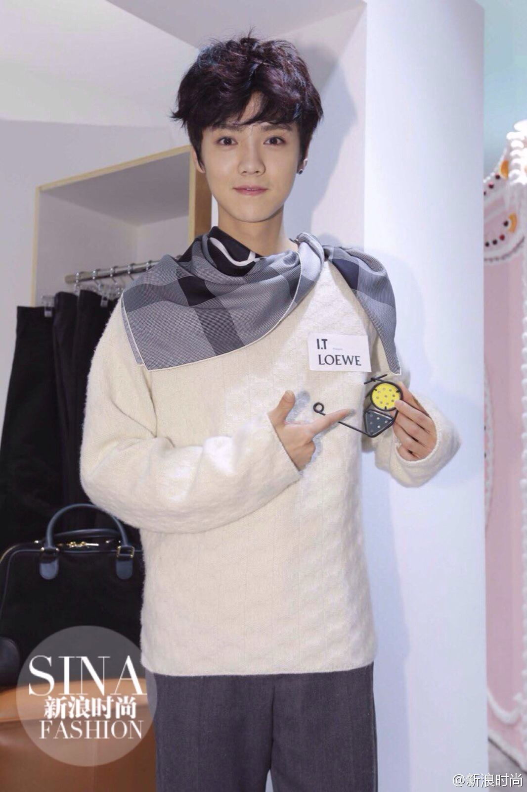 [OFFICIAL] 141120 LOEWE Pop-Up Store Opening Party [22P] 693605c5jw1emhva3ubstj20tm18gqa6