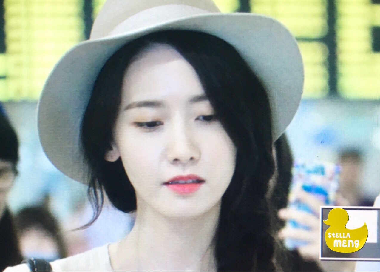 [PIC][25-07-2016]YoonA xuất phát đi Thượng Hải vào chiều nay 6b3420c2gw1f669yaa2m3j20ze0pbn1n