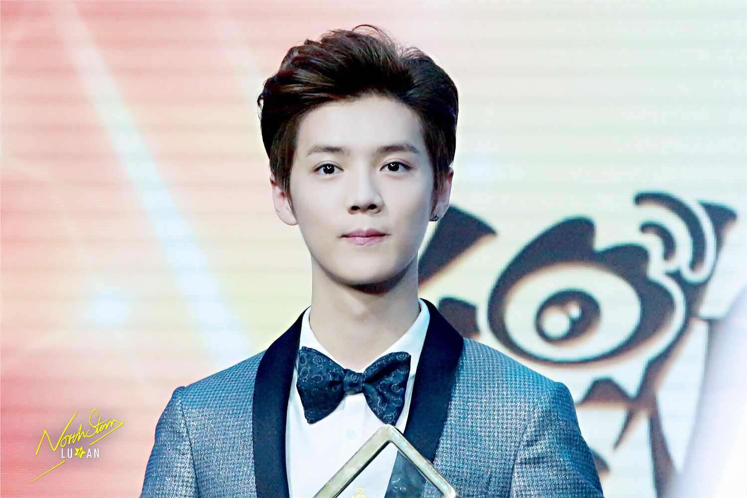 [FANTAKEN] 150115 2014 Weibo Awards Night [100P] 780e5197jw1eob5r1rcfgj215o0rstm7