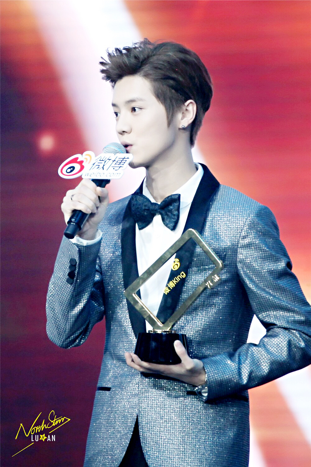 [FANTAKEN] 150115 2014 Weibo Awards Night [100P] 780e5197jw1eob5rsc29pj20rs15o7kb