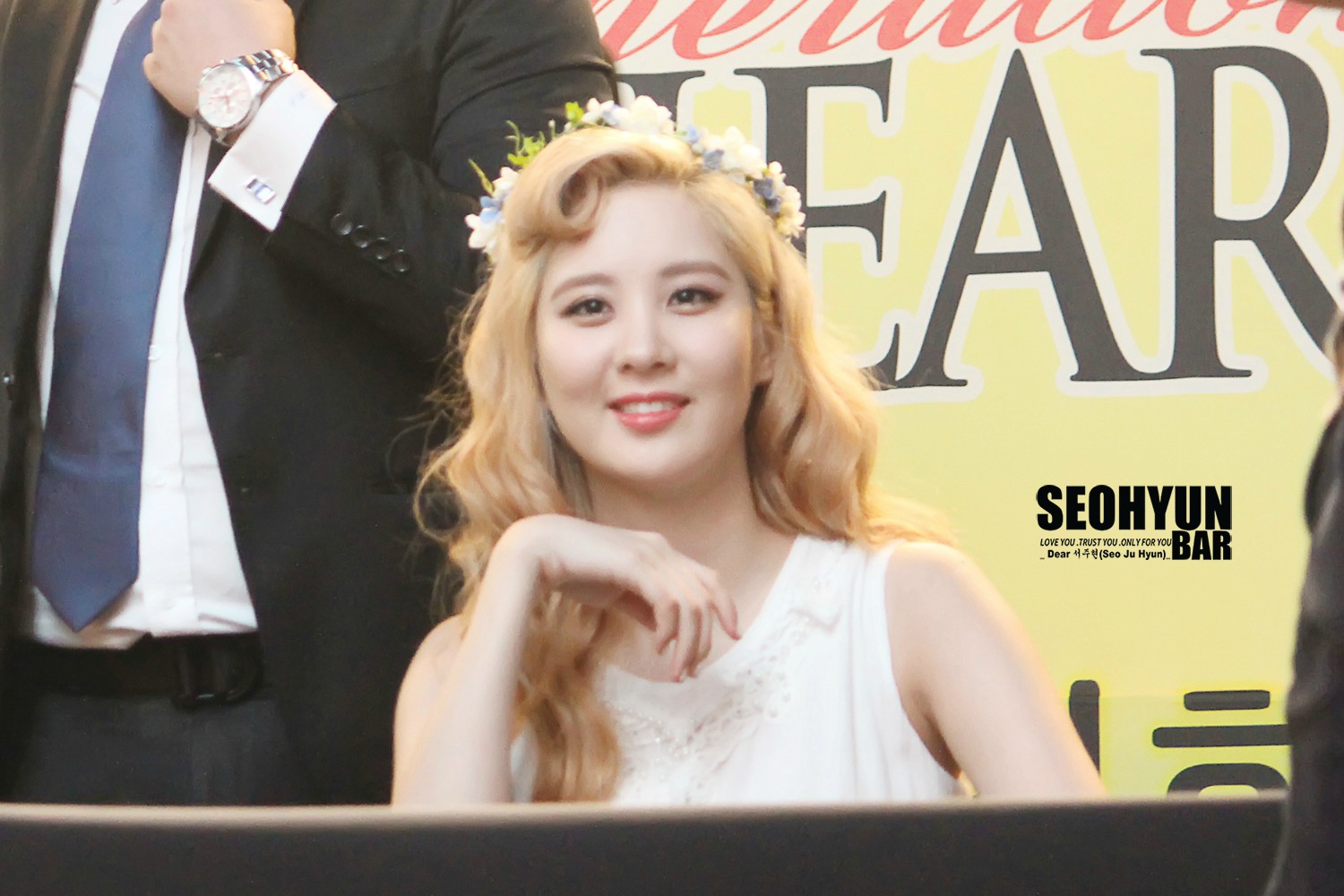 [PIC][27-08-2015]SNSD tham dự buổi fansign đầu tiên cho Album thứ 5 - "LION HEART" vào tối nay 7d55415bjw1evwmnsyg0wj215o0rs7ah