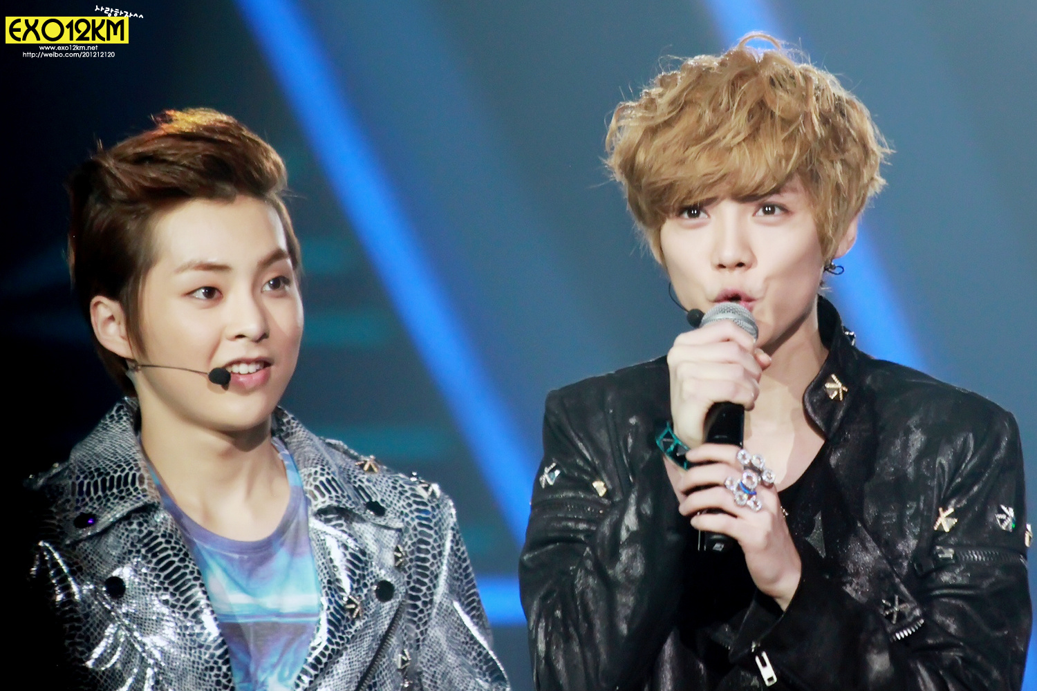 [Fantaken] 311212 EXO M XiuMin @ Jiangsu New Year's Eve Concert  97fe69f5jw1e0lcuzl802j