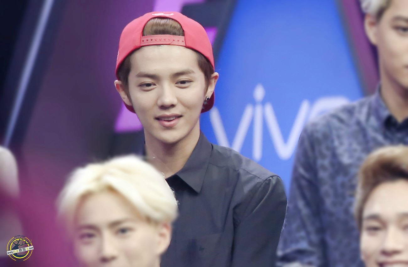 [FANTAKEN] 140611 Happy Camp [36P] 9d42711ajw1ehcpw3596cj21040nm0vq