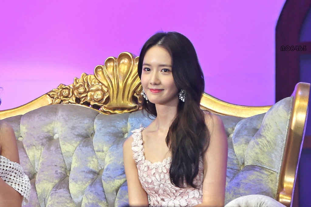 [PIC][24-06-2016]YoonA khởi hành đi Bắc Kinh - Trung Quốc để tham dự "2016 YoonA 1st Fanmeet - BLOSSOM in Beijing" vào sáng nay - Page 3 67707078jw1f5eajmxafzj21920u0ait