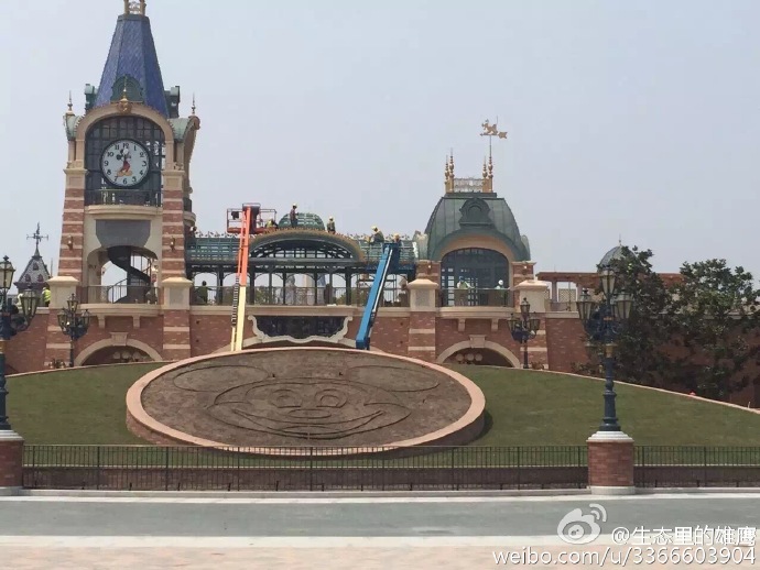 1 - Shanghai Disneyland (2016) - Le Parc en général - Page 27 C8aa4c80gw1f36ge4025oj20zk0qo7af