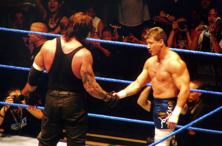 WAW Supershow, rumbo a Unstoppable, 08/09/13 desde Chicaco, Illinois. Undertaker_and_eddie