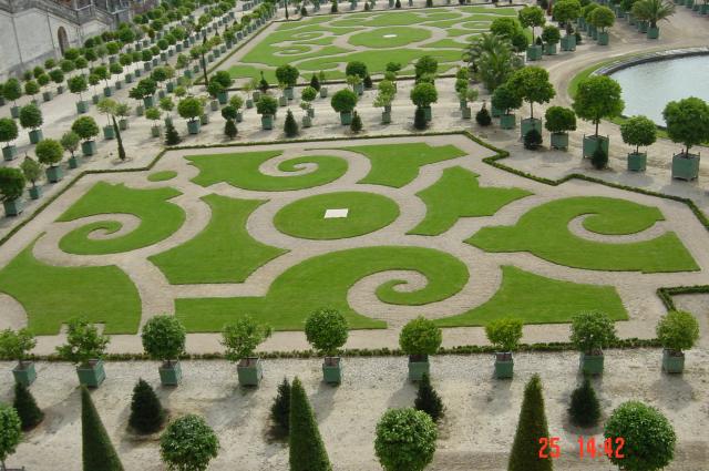 حديقة قصر فرساي - العاصمه الفرنسية باريس DSC00104