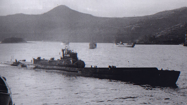 Submarinos portaaeronaves Clase I-400 I-I400harbor
