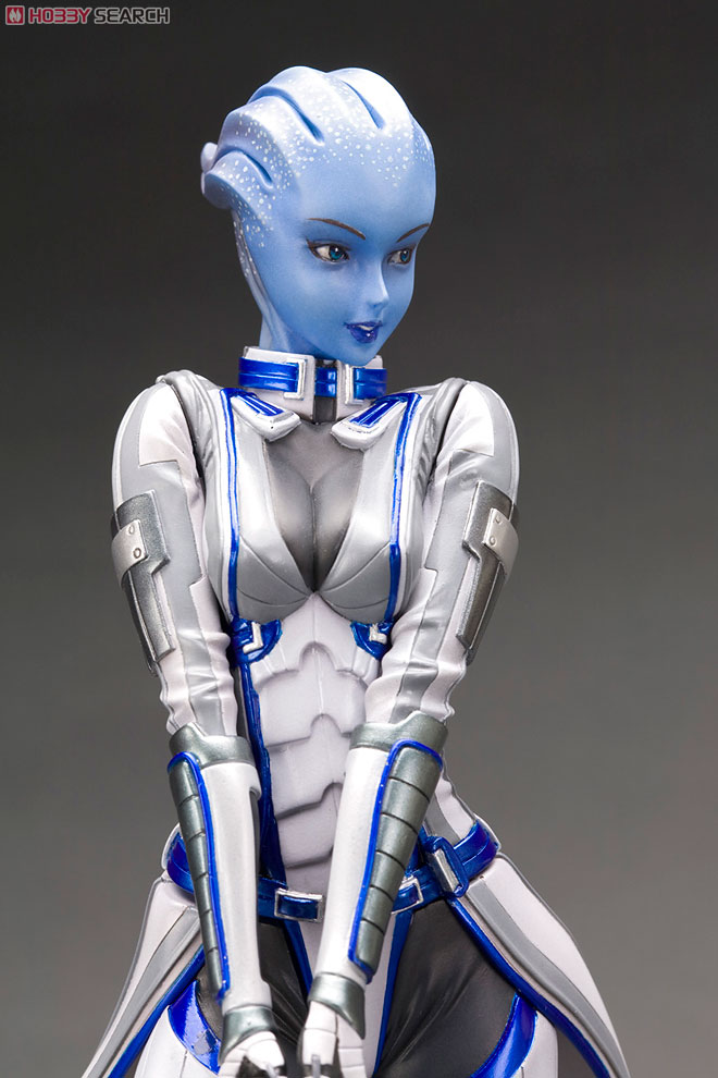   [Kotobukiya] Liara T'Soni Bishoujo Statue - Mass Effect - Página 2 10165606a8