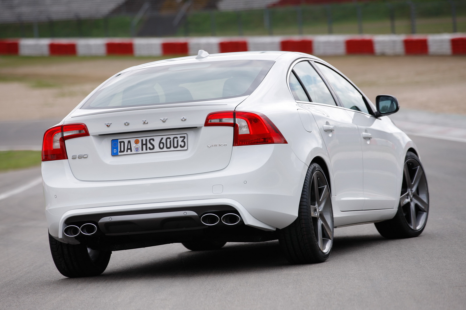 Volvo S60 by Heico Sportiv - Gata de asalt! Volvo-s60-by-heico-sportiv-8db479633d78aecf8-0-0-0-0-0