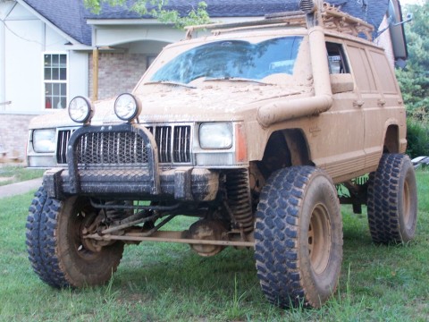 Polo Mk3 - Page 2 1992-jeep-cherokee-xj-1