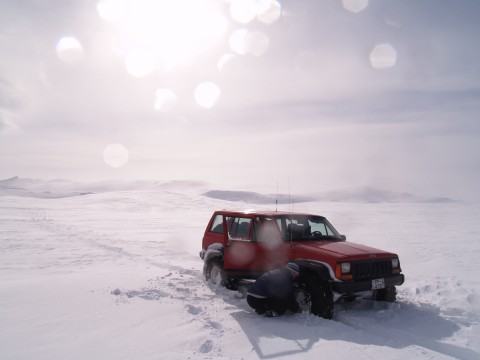  رحلة ومغامرات الثلوج بسيارات الدفع الرباعي offroad  4x4-jeep-tour-100