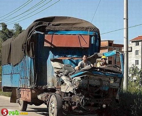 صور غريبة وطريفة CamouflageTruck