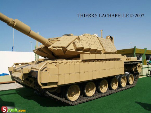 اقوى 10 جيوش عالميا Idex_2007_m60a3_uparmoured_001-580x435