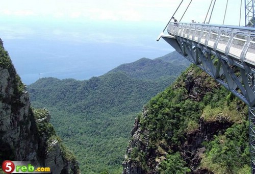 صور أخطر جسر فالعالم (اللي يخاف من المرتفعات لا يدخل) 010_bridge