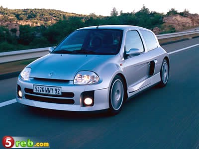 جديد التقنيه في اسبوع    آفاق العلم مجلة إلكترونيه عربيه علميه Renault_clio_sport_v6