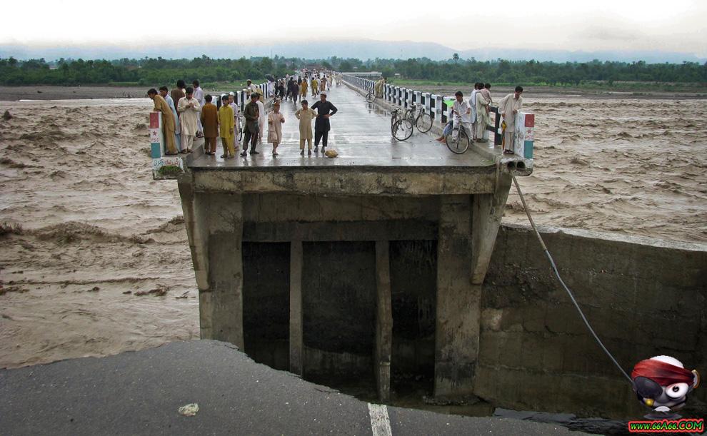 فيضانات باكستان بالصور والفيديو والتقرير عن الكارثة Domain-9c12bb7873