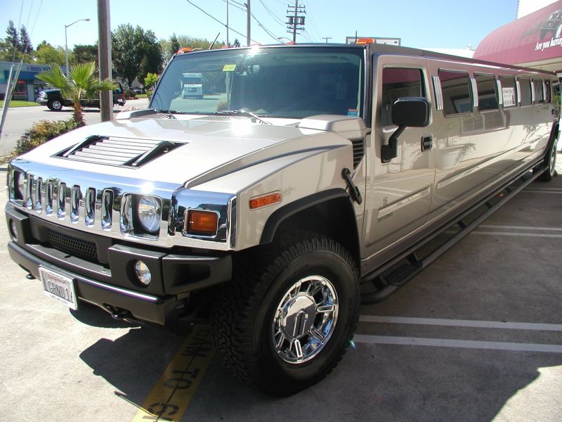 جبت لكم منوعات اطول همر  من الداخل والخارج Silver-hummer