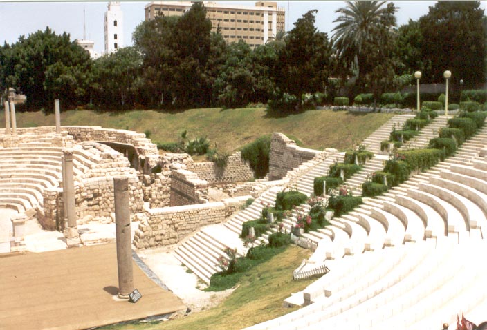 الاسكندرية قديما وحديثا Odeon-2