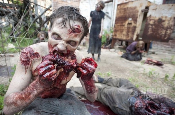 The Walking Dead segunda temporada. Walking-Dead-Season-2-Photo-3-610x403