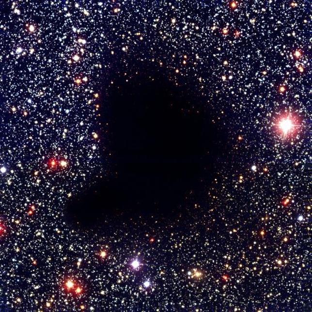 ¿Un «agujero» en el Universo?  Barnard-68--644x644