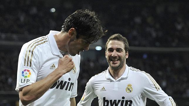 Partido reivindicativo. Kaka-higuain-afp--644x362