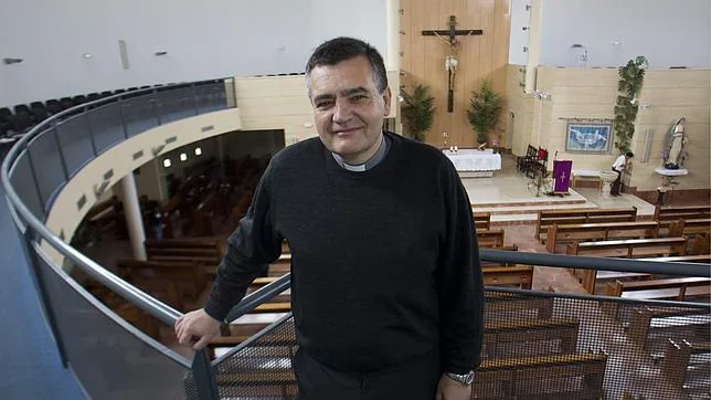 Aviso Posible Cisma en la Iglesia Católica  Padre S Martín Santiago-Martin--644x362