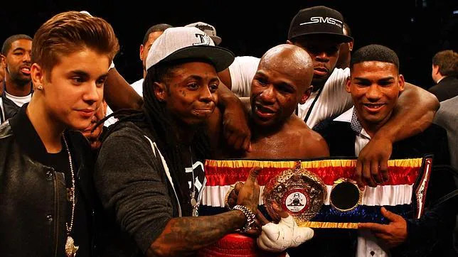 Mayweather felicita a Cotto y no ve más rivales Mayweather-lasvegas--644x362