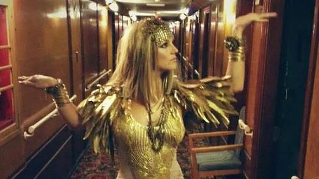 Britney Spears se transforma en Cleopatra para la nueva campaña de Elisabeth Arden Britney-perfume-cleopatra--644x362