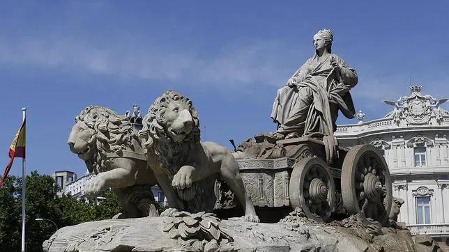 Cibeles, una diosa tan famosa como desconocida Cibeles-madrid--644x362