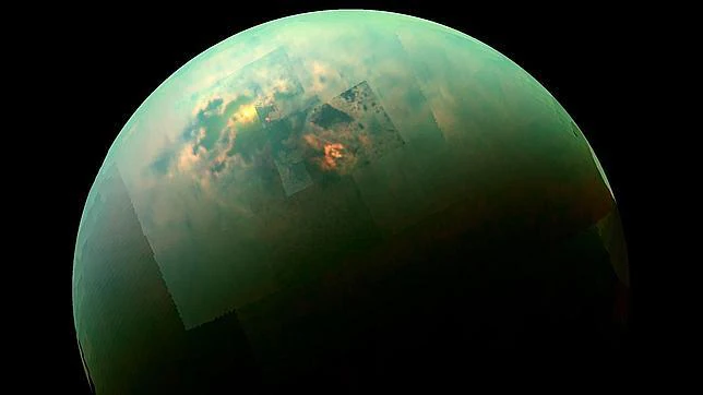 Cassini fotografía un mar soleado en Titán Pia18432-16--644x362