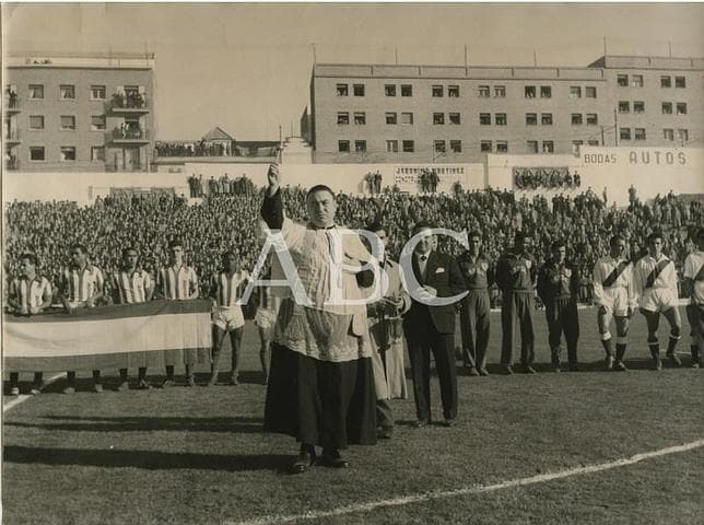 FOTOS HISTORICAS O CHULAS  DE FUTBOL Rayo-vallecano-estadio--644x480