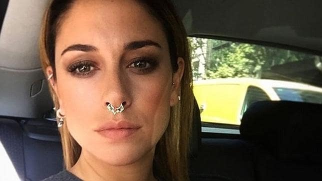 El tópic de Blanca Suárez Blanca-piercing-nuevo--644x362