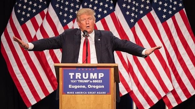 Trump echa del despacho a un periodista por hablar español. Donald-trump--620x349