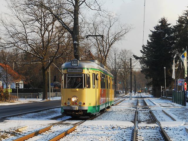 Freitag, 3.2.2012. Bilder aller Umläufe der Strb.-Linien 87 & 88. 06_48_88p0jwf