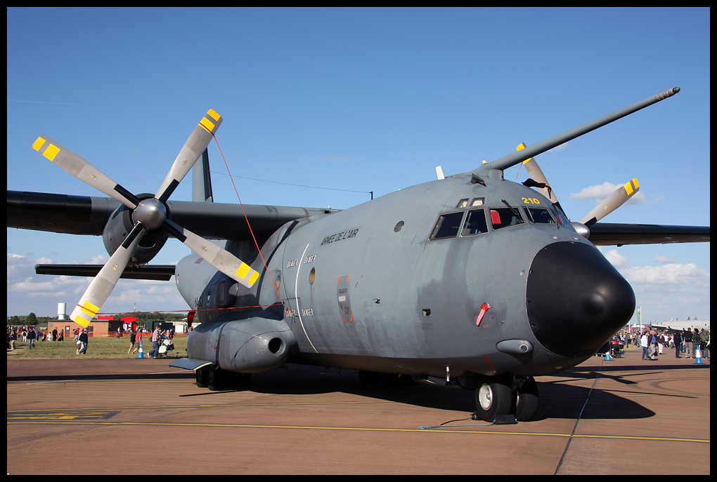 Royal International Air Tattoo 2010 [82x 1000px] 13s67p