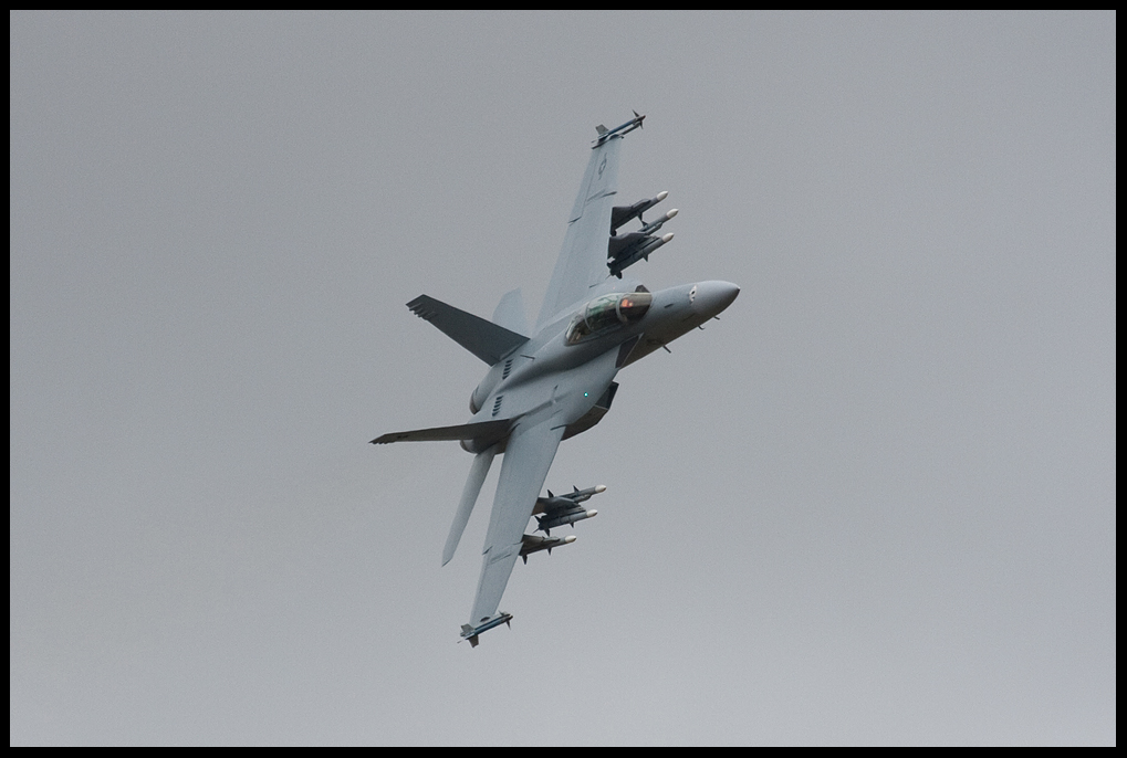 Royal International Air Tattoo 2010 [82x 1000px] 34h1rc