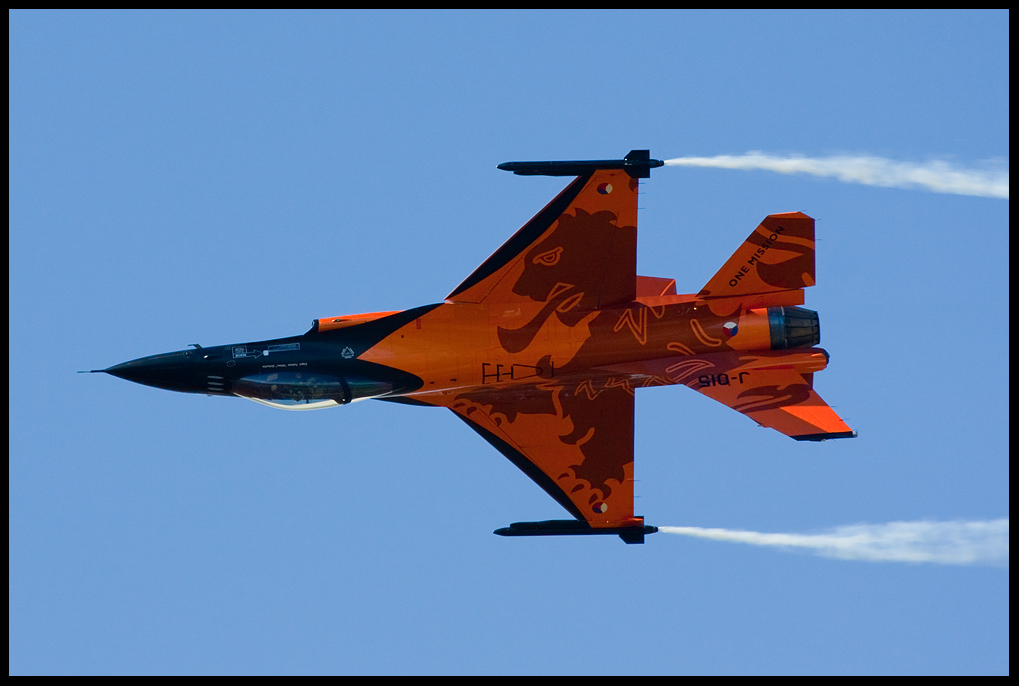 Royal International Air Tattoo 2010 [82x 1000px] 524pa