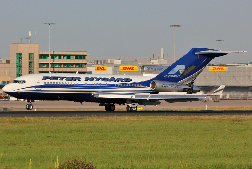 CGN 13.08.2012 (Peter Nygard B727) Img_9124aaa3drhy